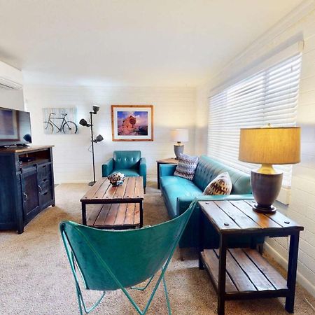 Downtown Cozy Home Base - Purple Sage 8 موآب المظهر الخارجي الصورة