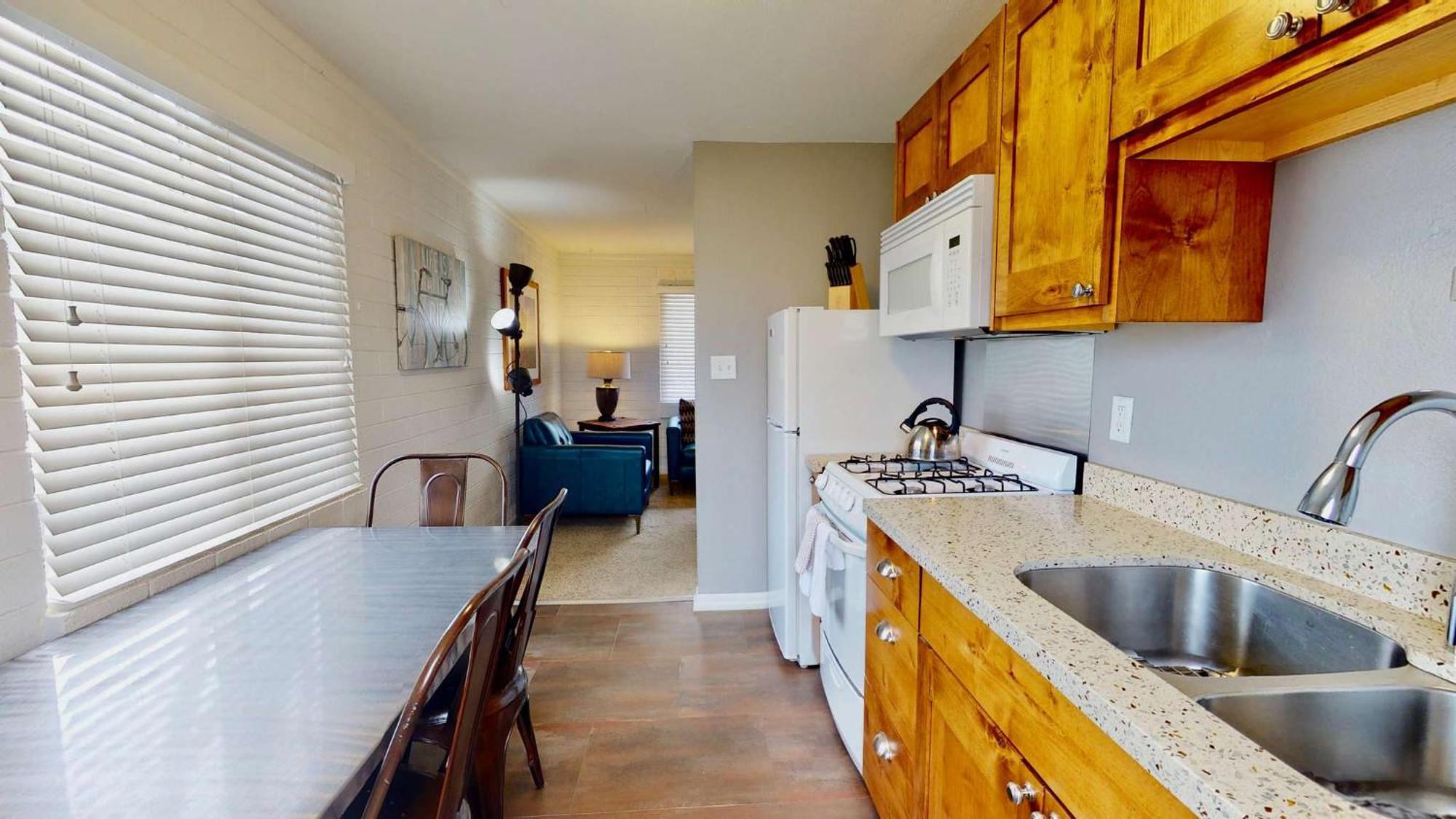 Downtown Cozy Home Base - Purple Sage 8 موآب المظهر الخارجي الصورة